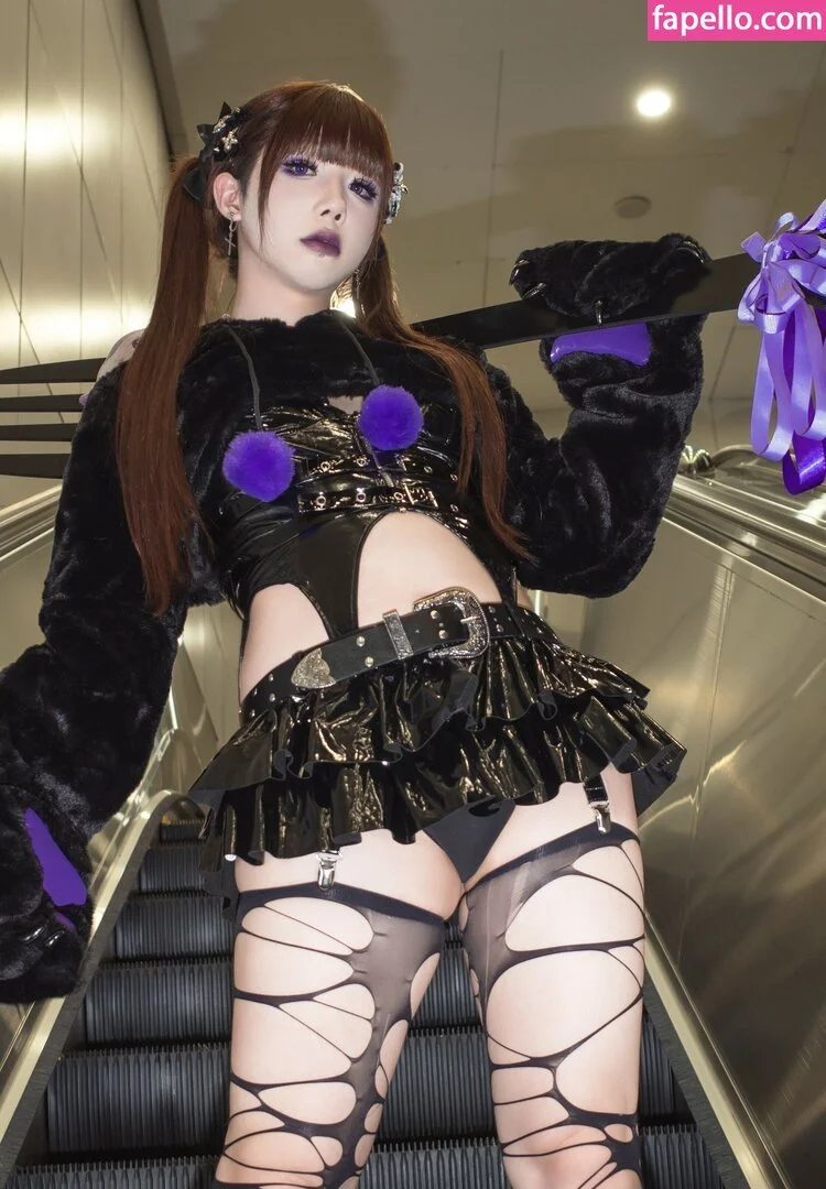 Lewd Cosplay Tgirl! Outstanding! 😇🙏 image 27