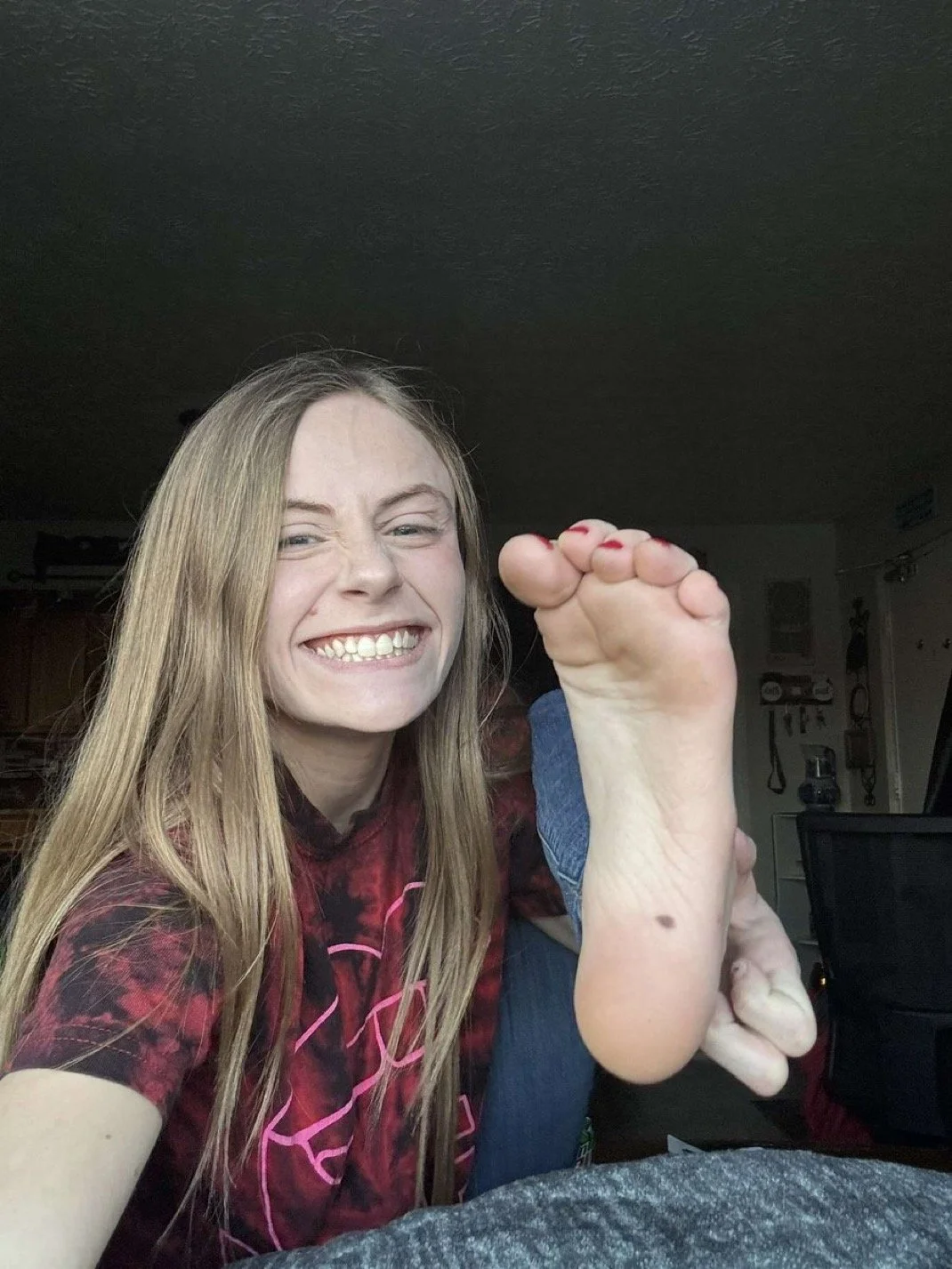 Country White Girl Feet image 13