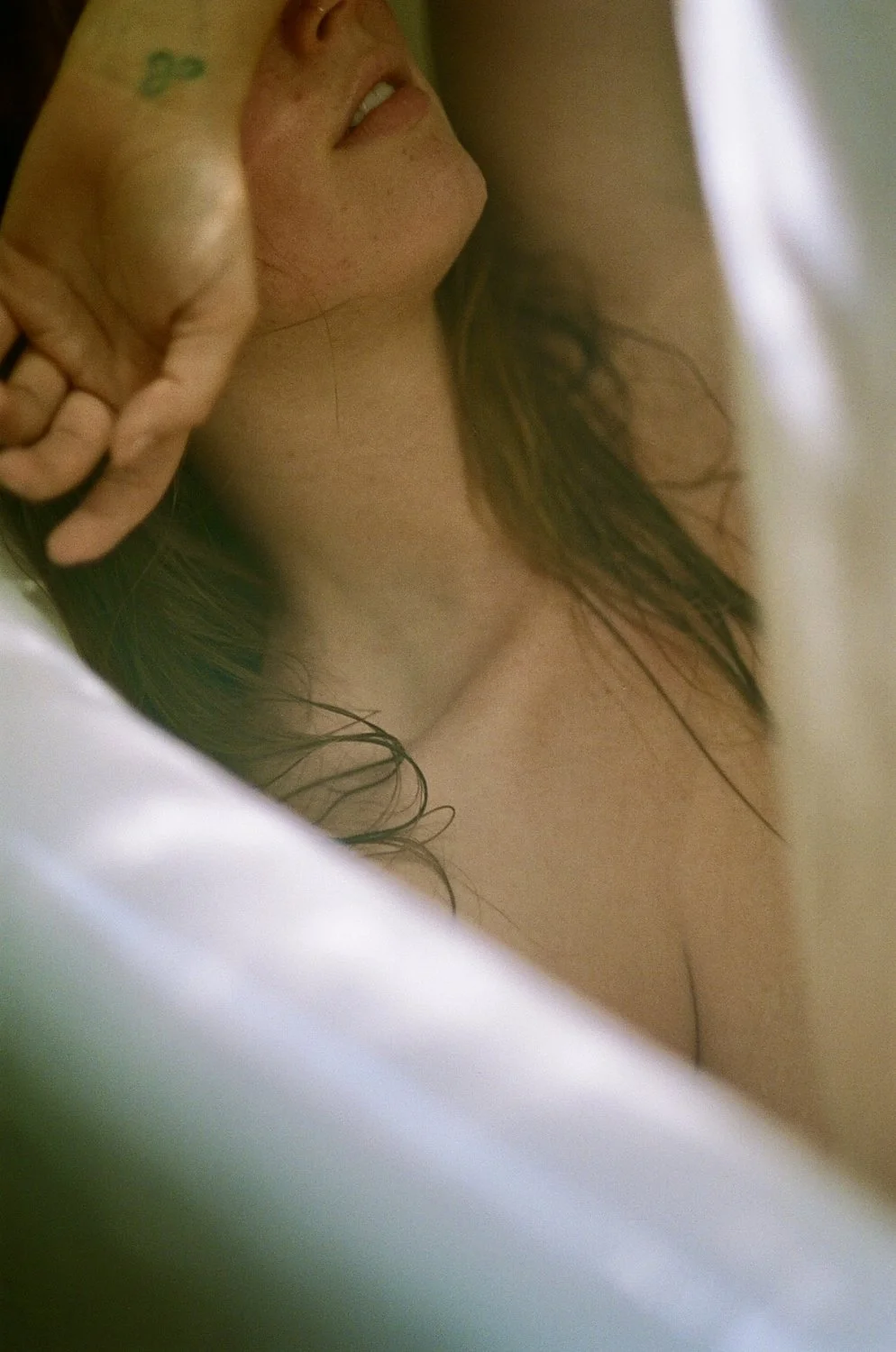Tub boudoir image 7