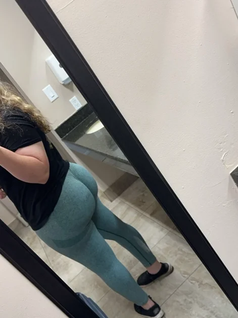 PAWG Built for BBC image 3