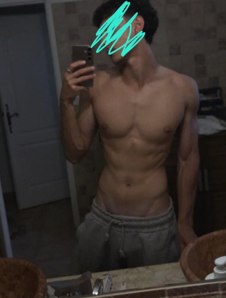 i'm so horny . M20 dom, message me . TG : therealbatmanisi main image