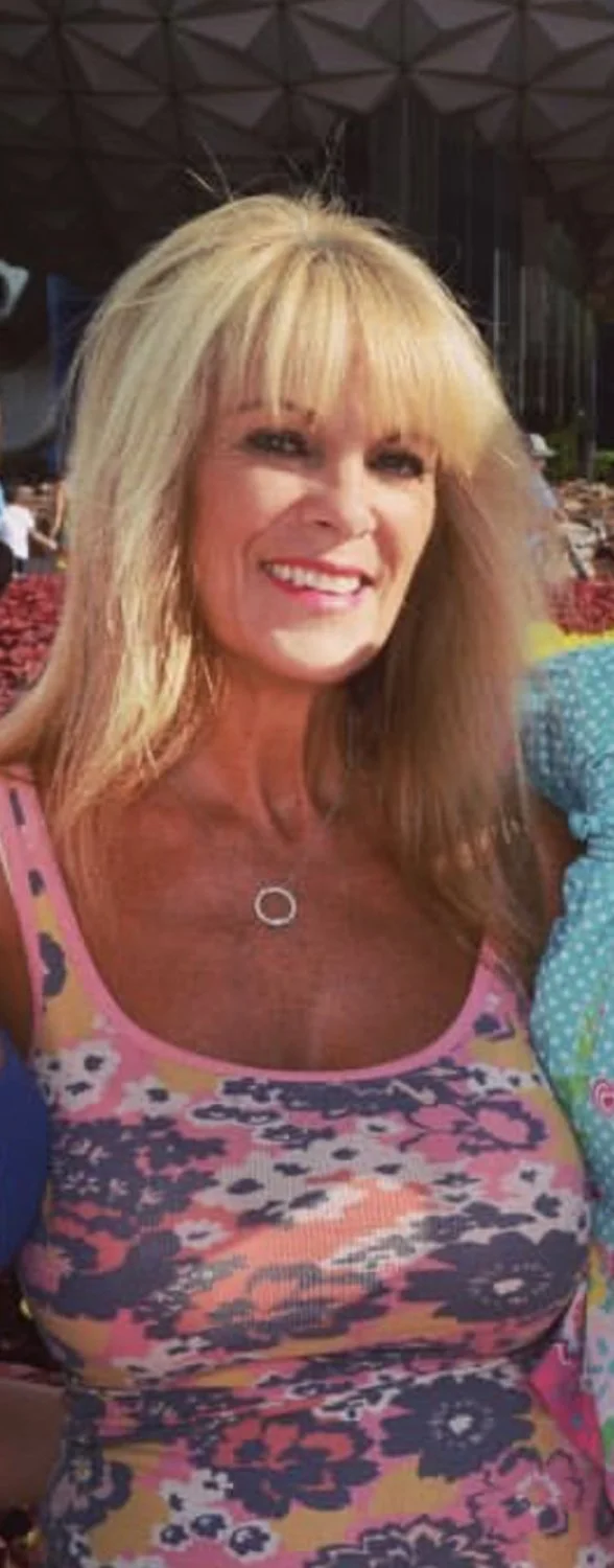 Lisa clearly loved the attention her huge MILF tits we’re getting back in the day image 16