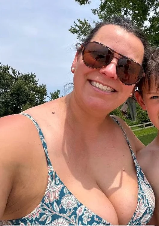 MORE MILF FRIENDS image 5