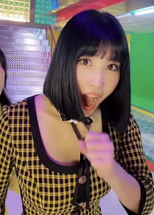 Momo (Twice) Pictures 2 📷 image 10