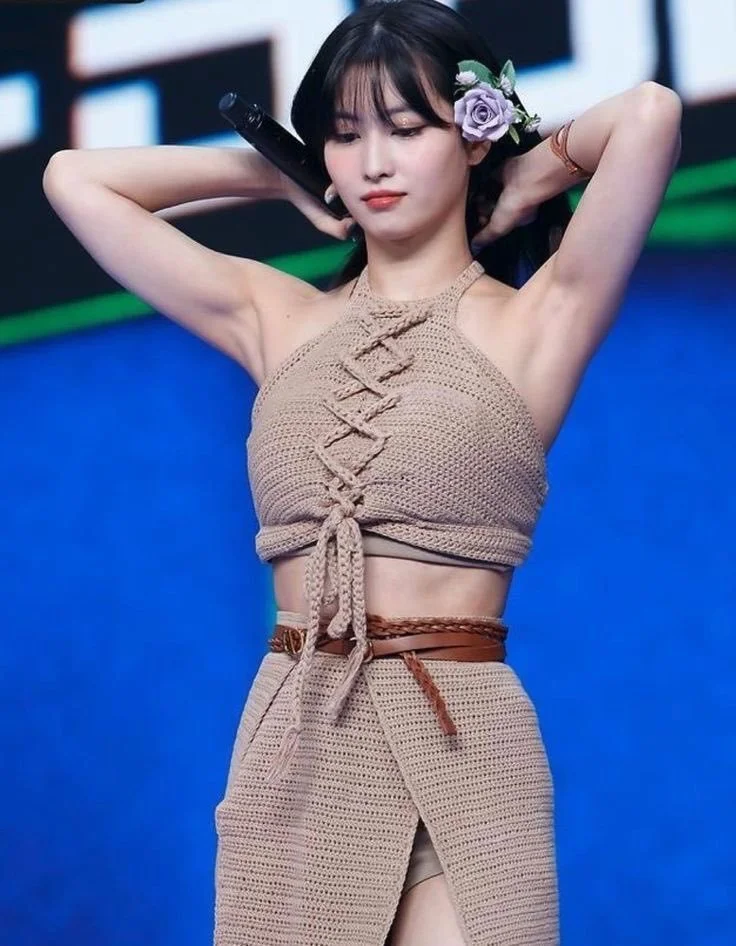 Momo (Twice) Pictures 2 📷 image 23