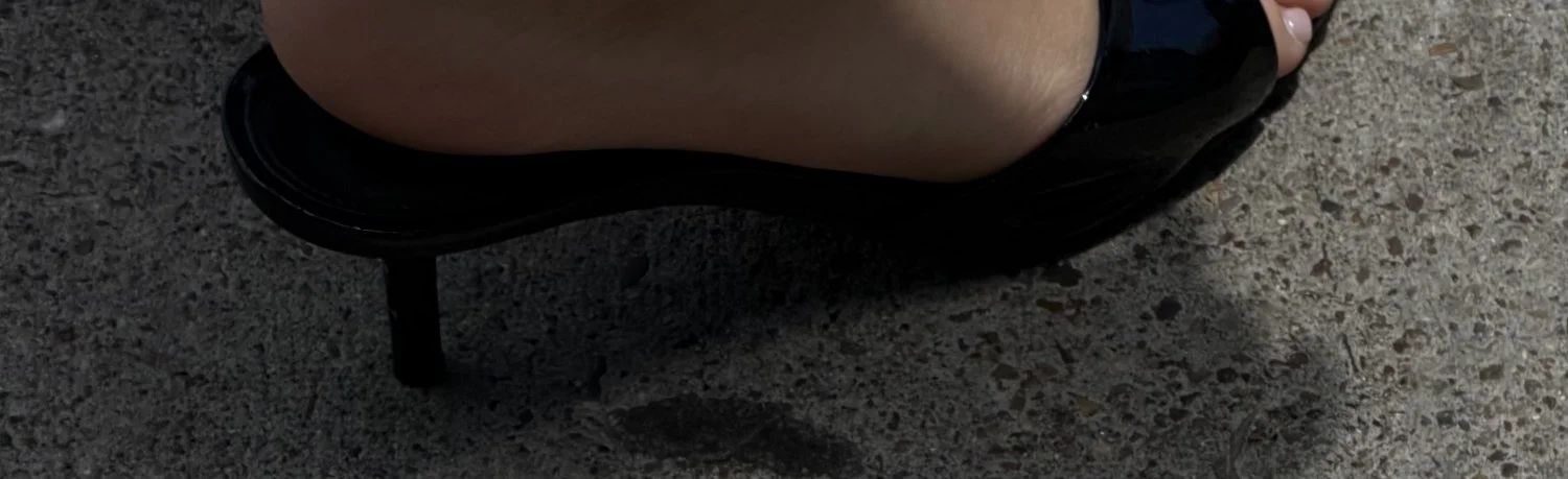 Sexy MILF feet in black heels image 25