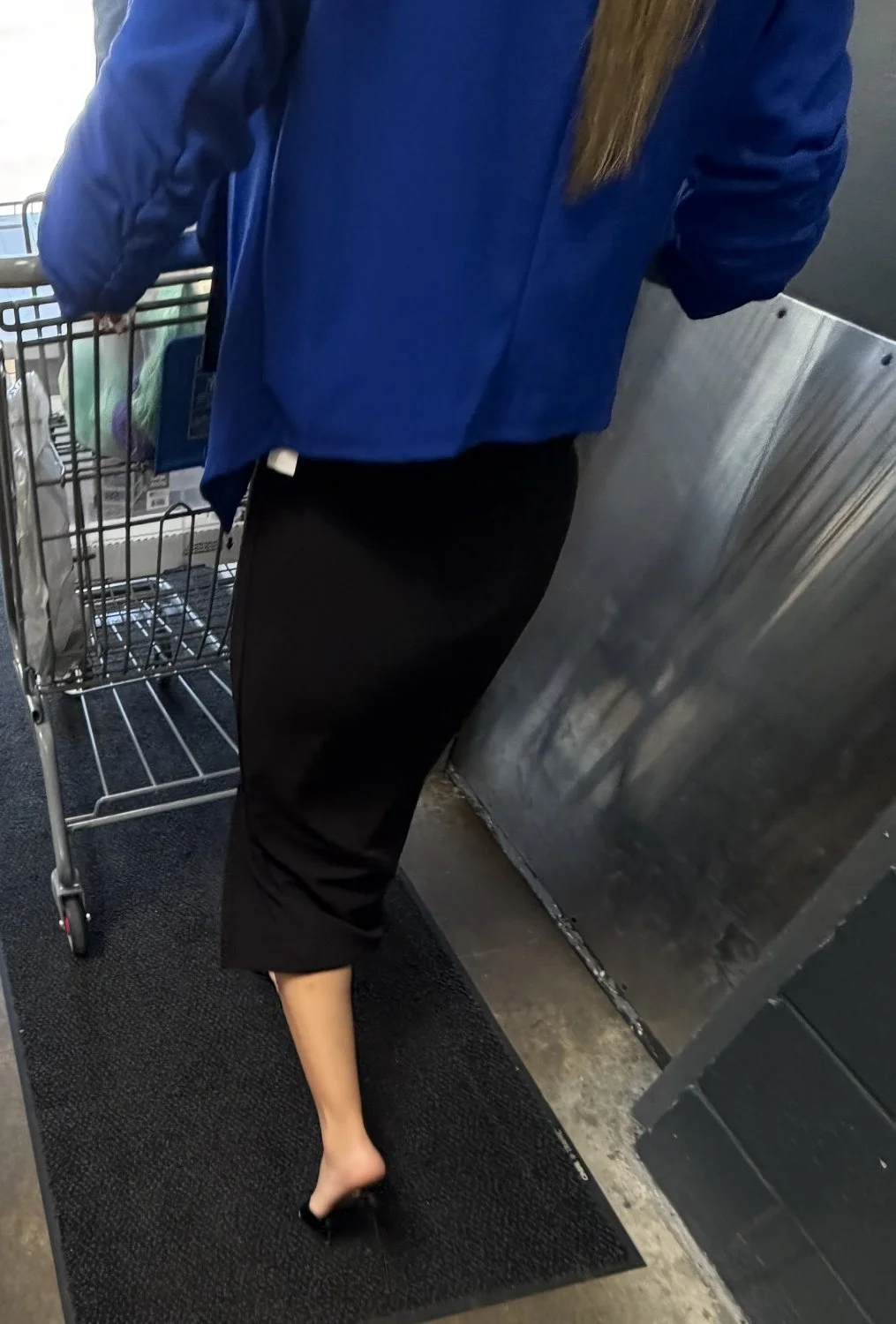 Sexy MILF feet in black heels image 28