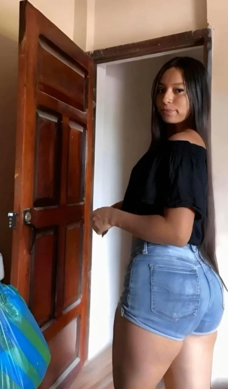 Colombiana novinha image 33