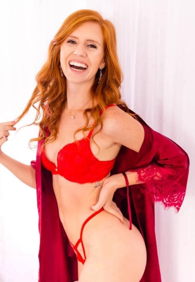Webslut-Redhead-Lost image 30