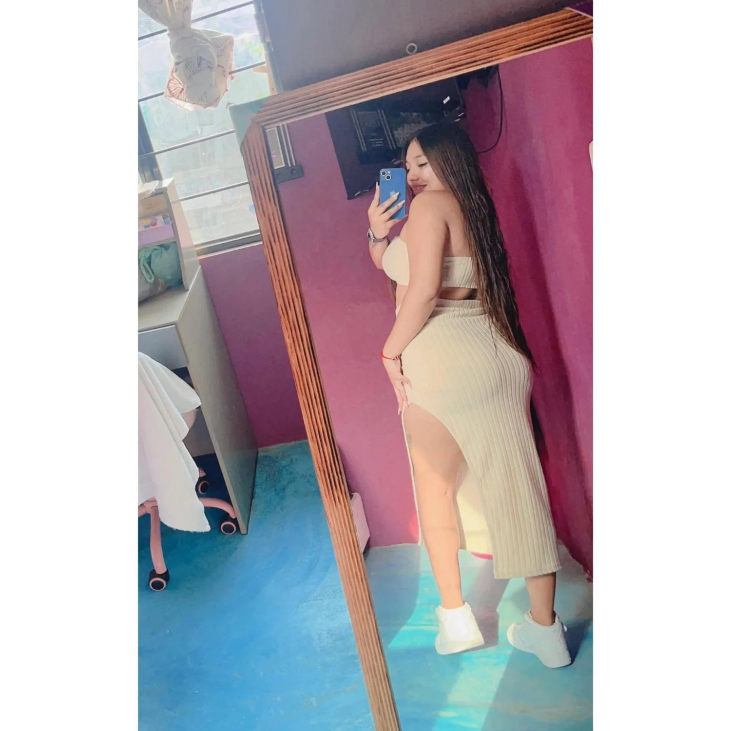Ana Laura Martínez la más follada por mi mucha leche se ha comido image 2