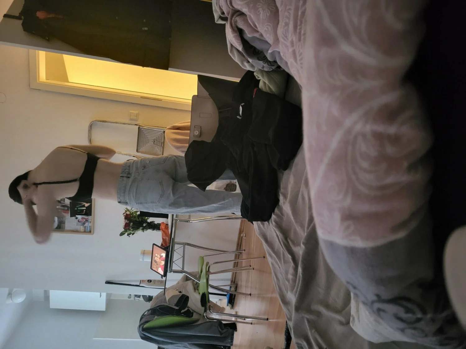 Lena lost image 19