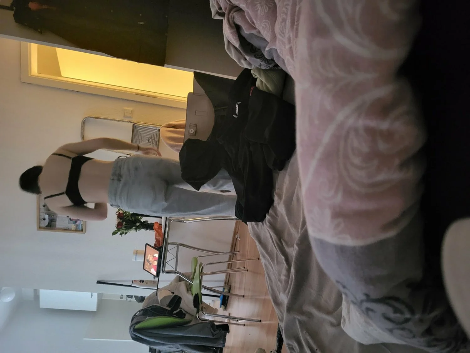 Lena lost image 27