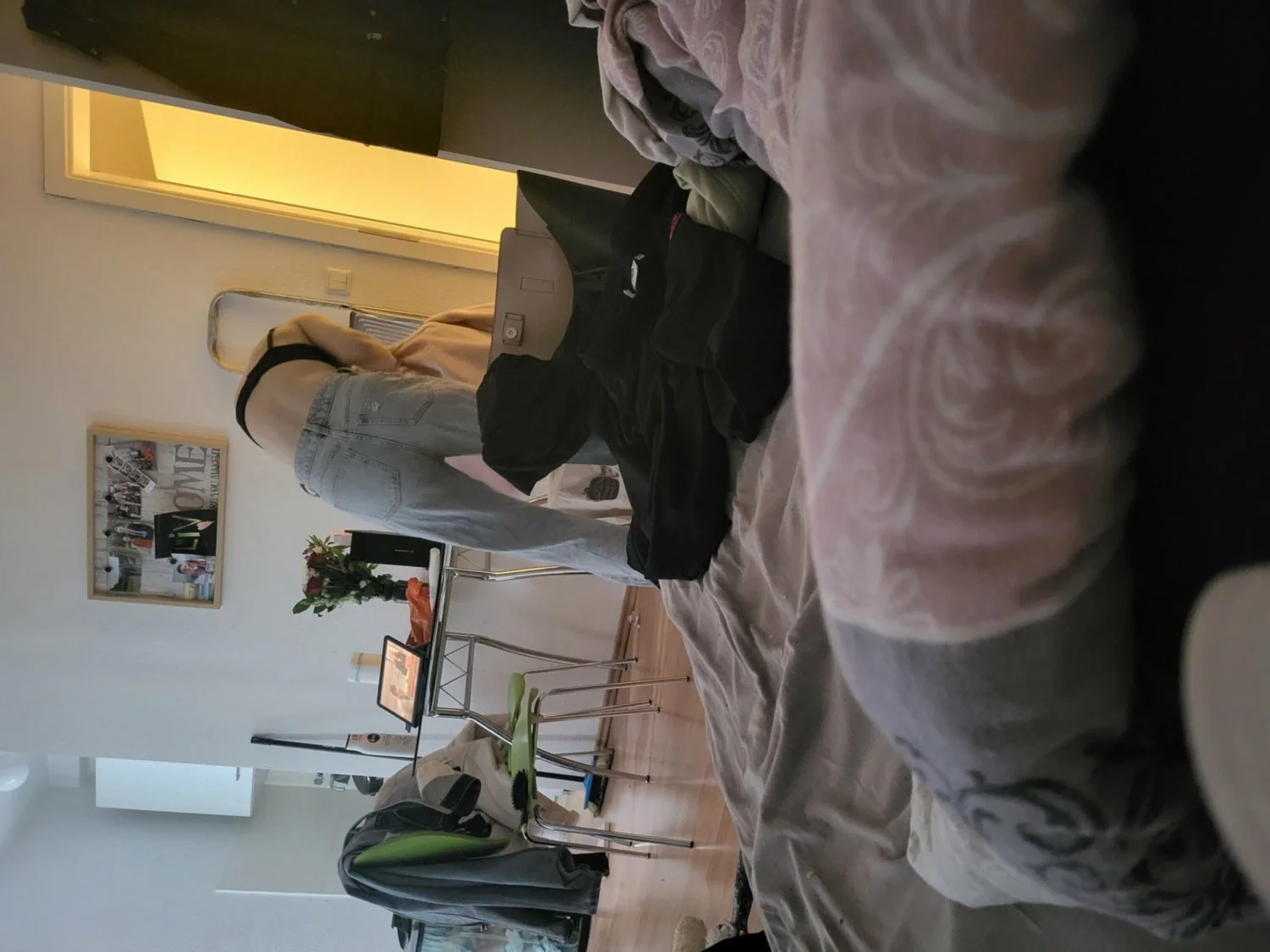 Lena lost image 29