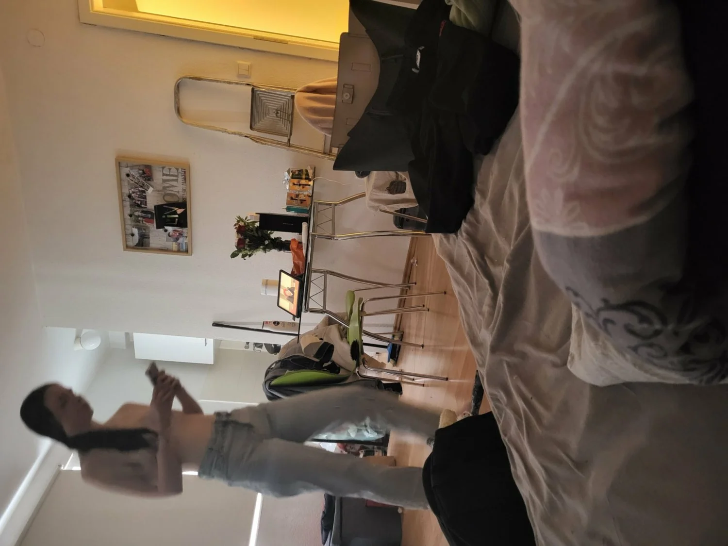 Lena lost image 35