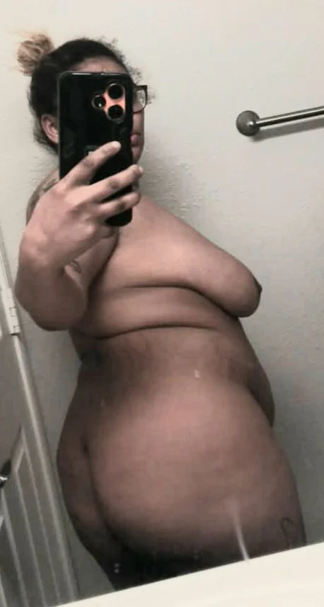 Mixed Redbone showing off her thong bodysuit image 15