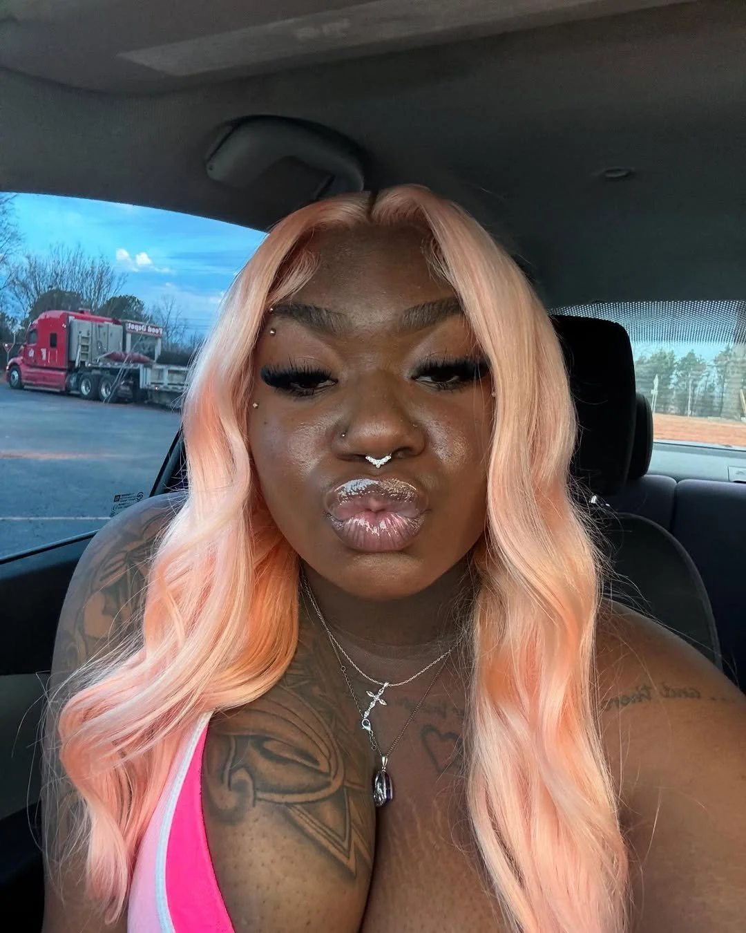 DSL glossy lips 💋💦💄🔥 image 6