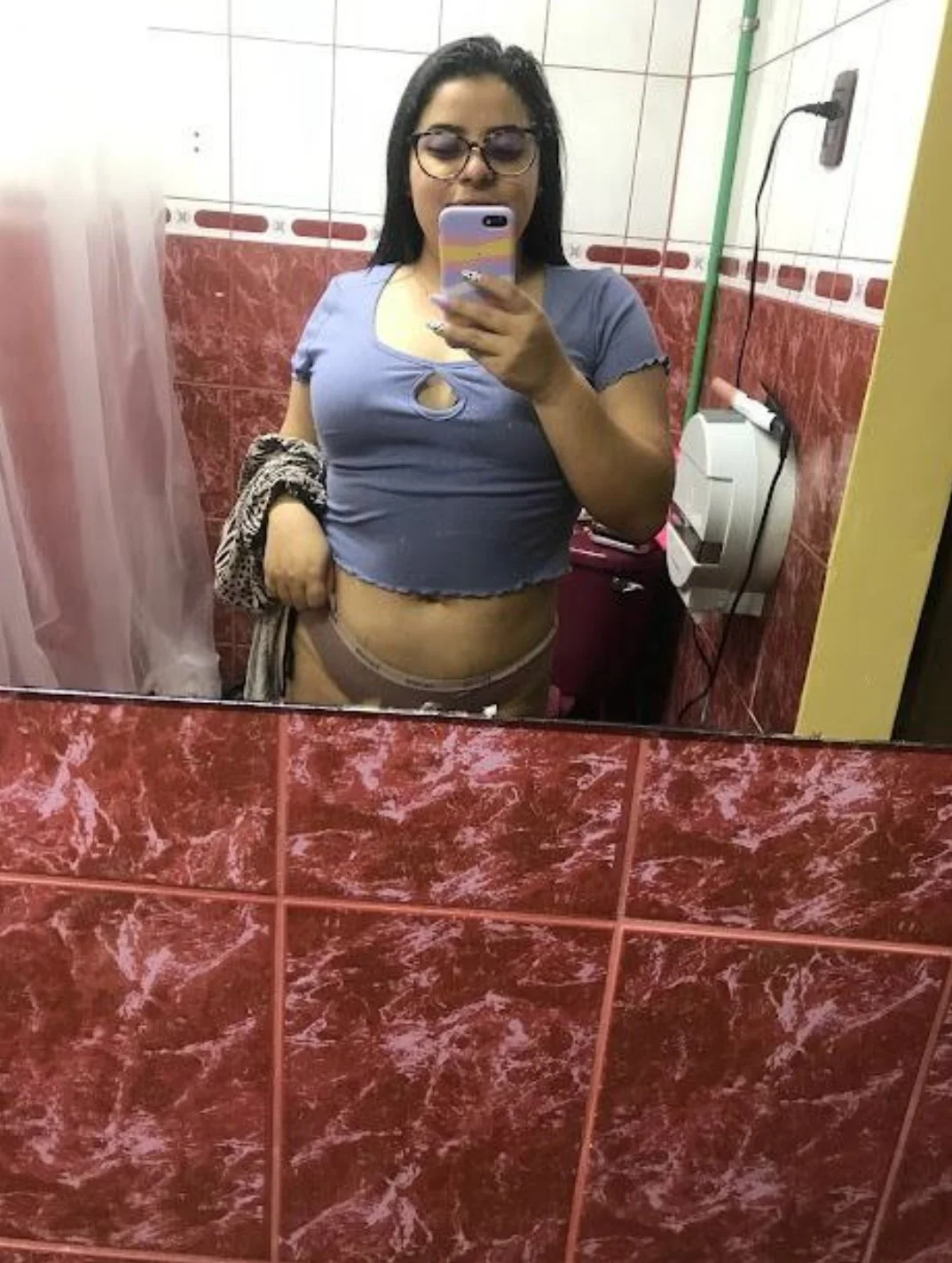 Karen selfie nude image 8