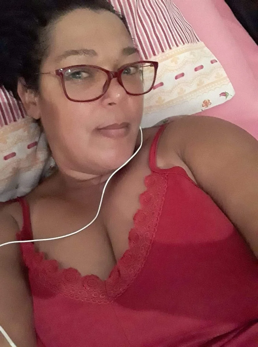 Cristina Nunes - Izabel Nunes - coroa do Facebook 1 image 27
