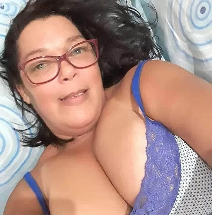 Cristina Nunes - Izabel Nunes - coroa do Facebook 1 image 34