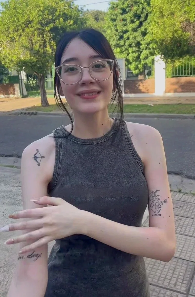 Insta - Iarabi_ nena Argentina hermosa desnuda con (IA) 🔥😈 main image