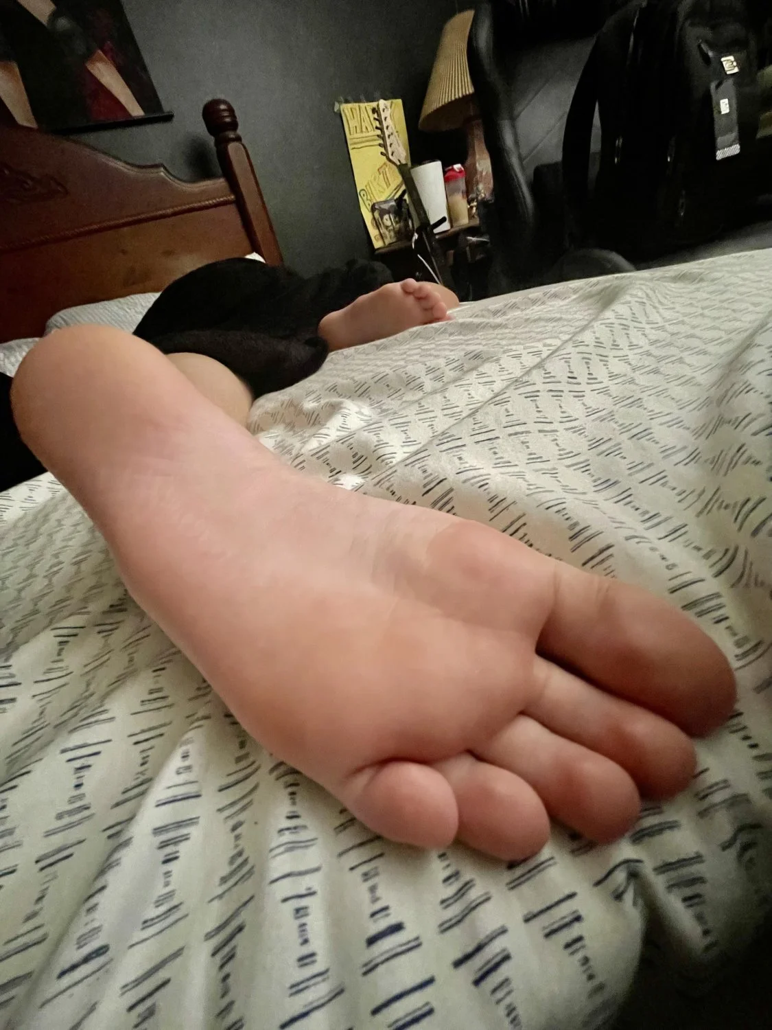 Gf foot slut exposed image 4