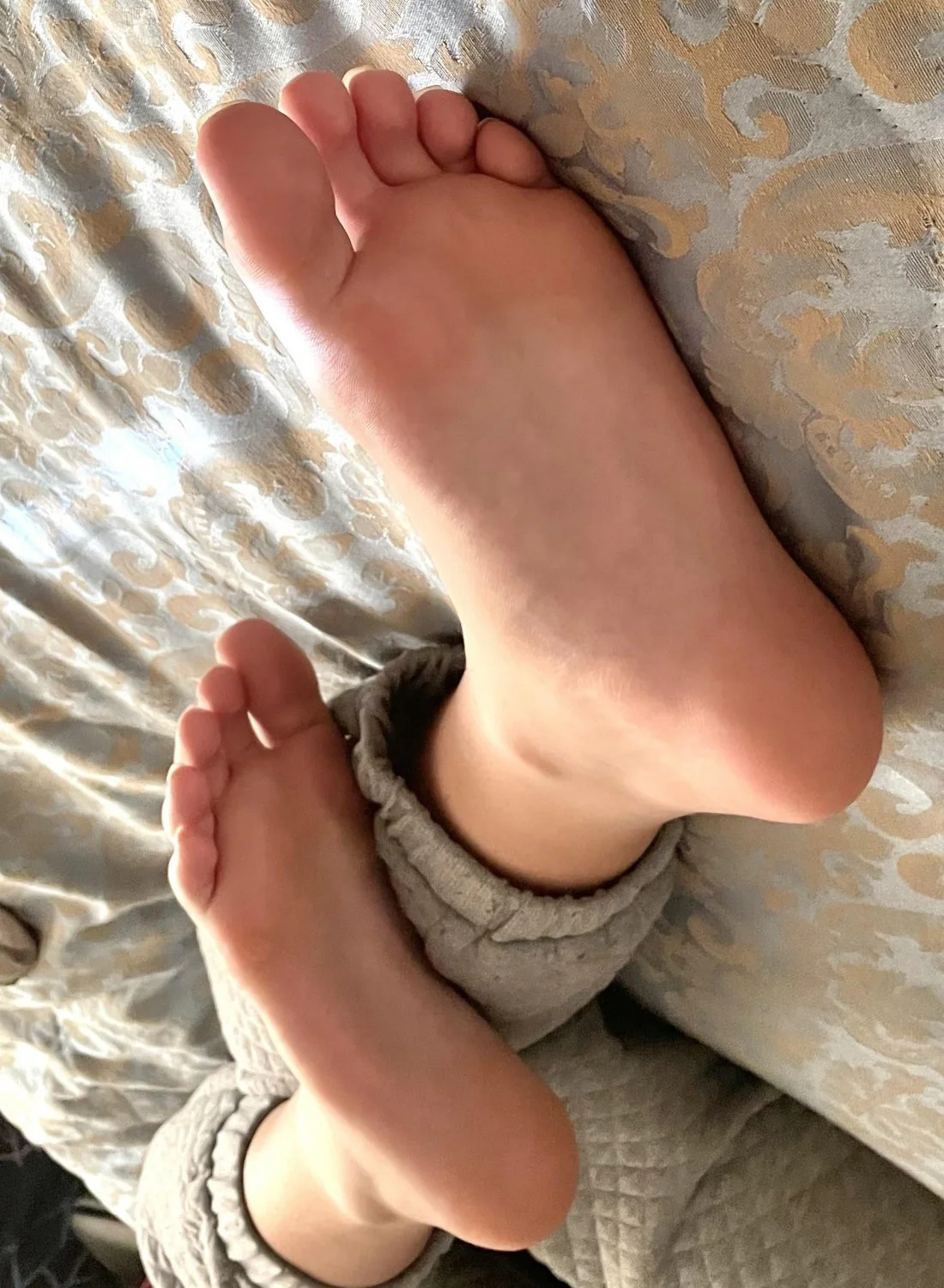 Gf foot slut exposed image 5
