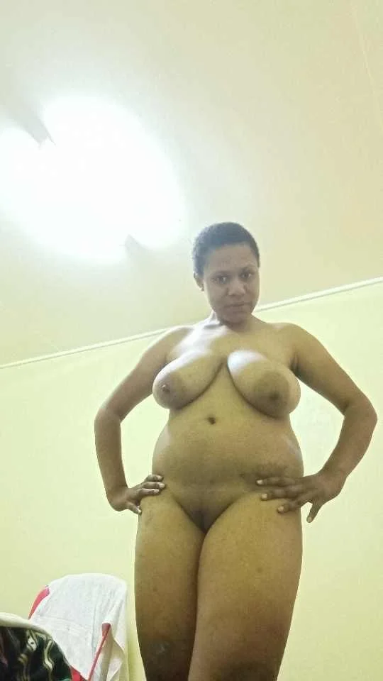 Malf with Huge tits🇵🇬 image 10