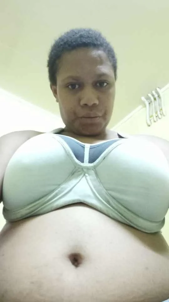 Malf with Huge tits🇵🇬 image 6