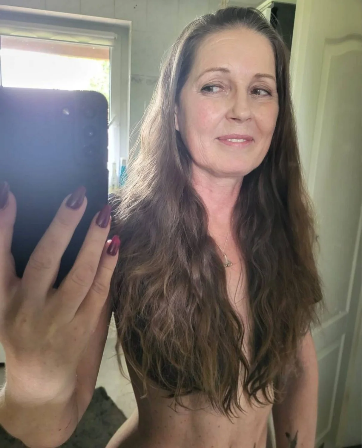 German slut mom from kik main image