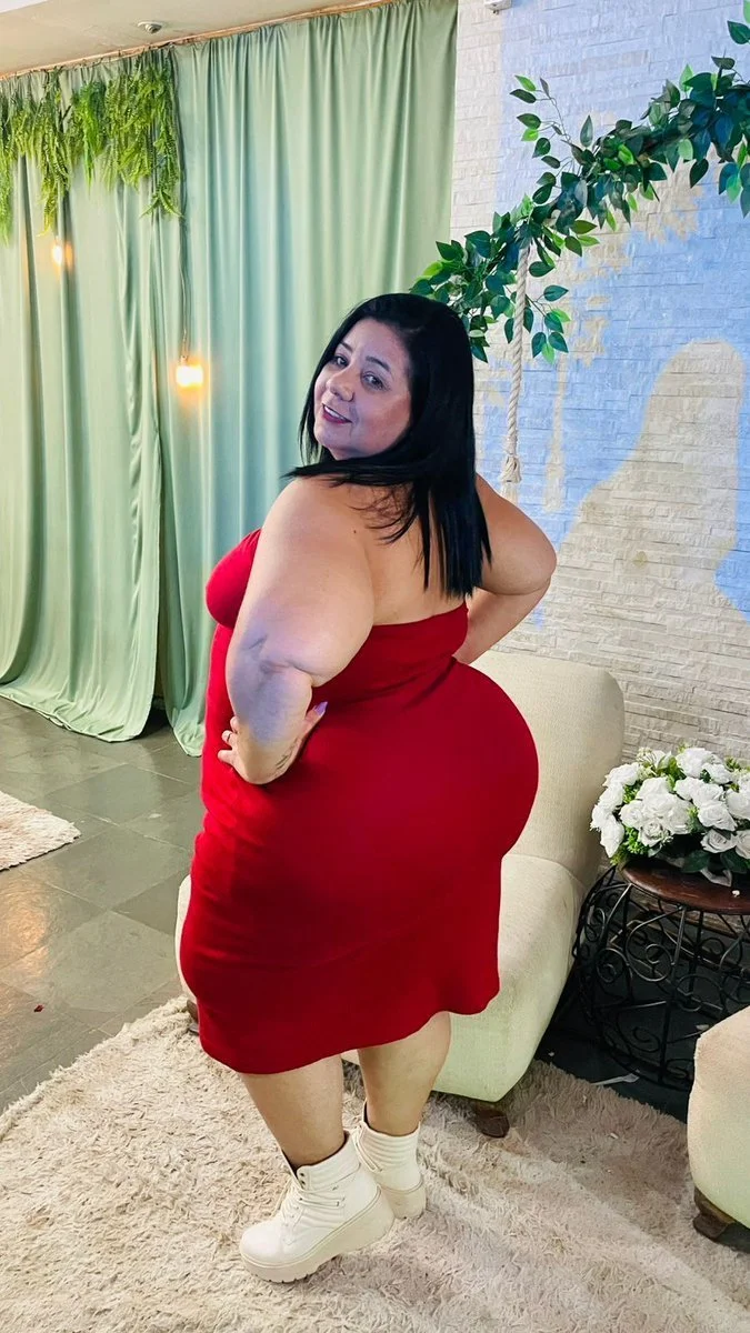 Gorda branquinha cavala e seus Vazados 🔥🔞 main image