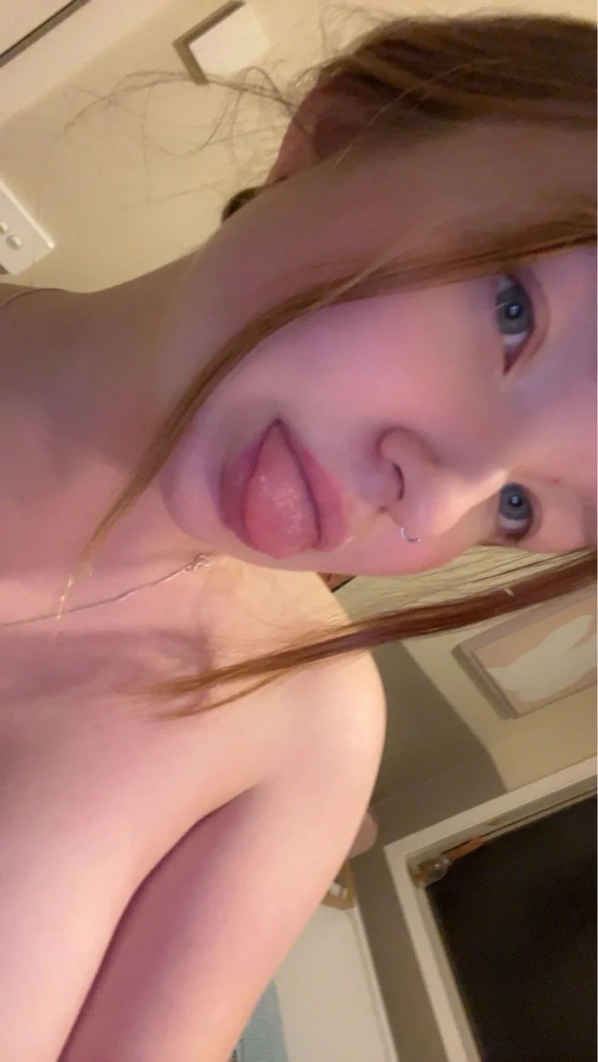 Jacinta Hyde’s best work! She loves when people jerk off to her image 4