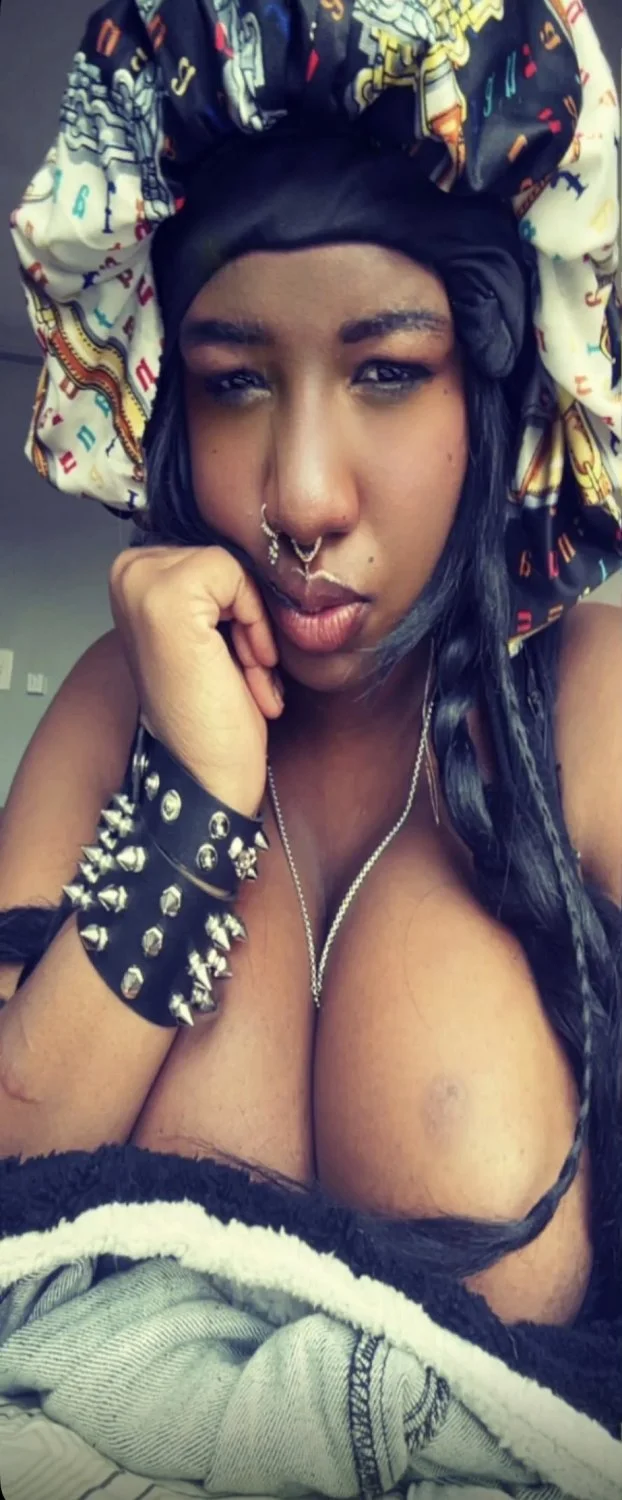 Busty emo ebony image 4