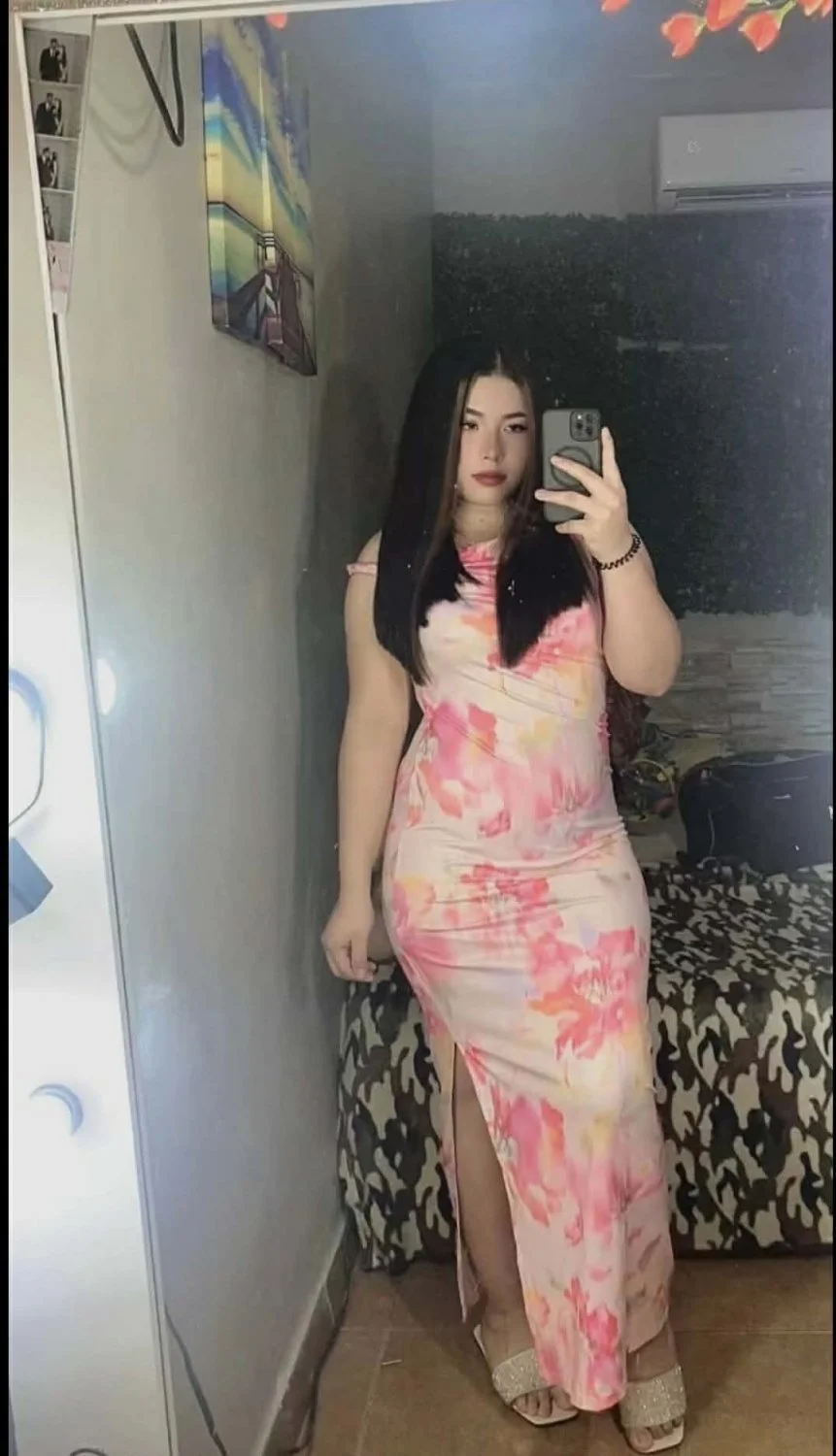 Girl puta sabrosa sexy cachonda image 10