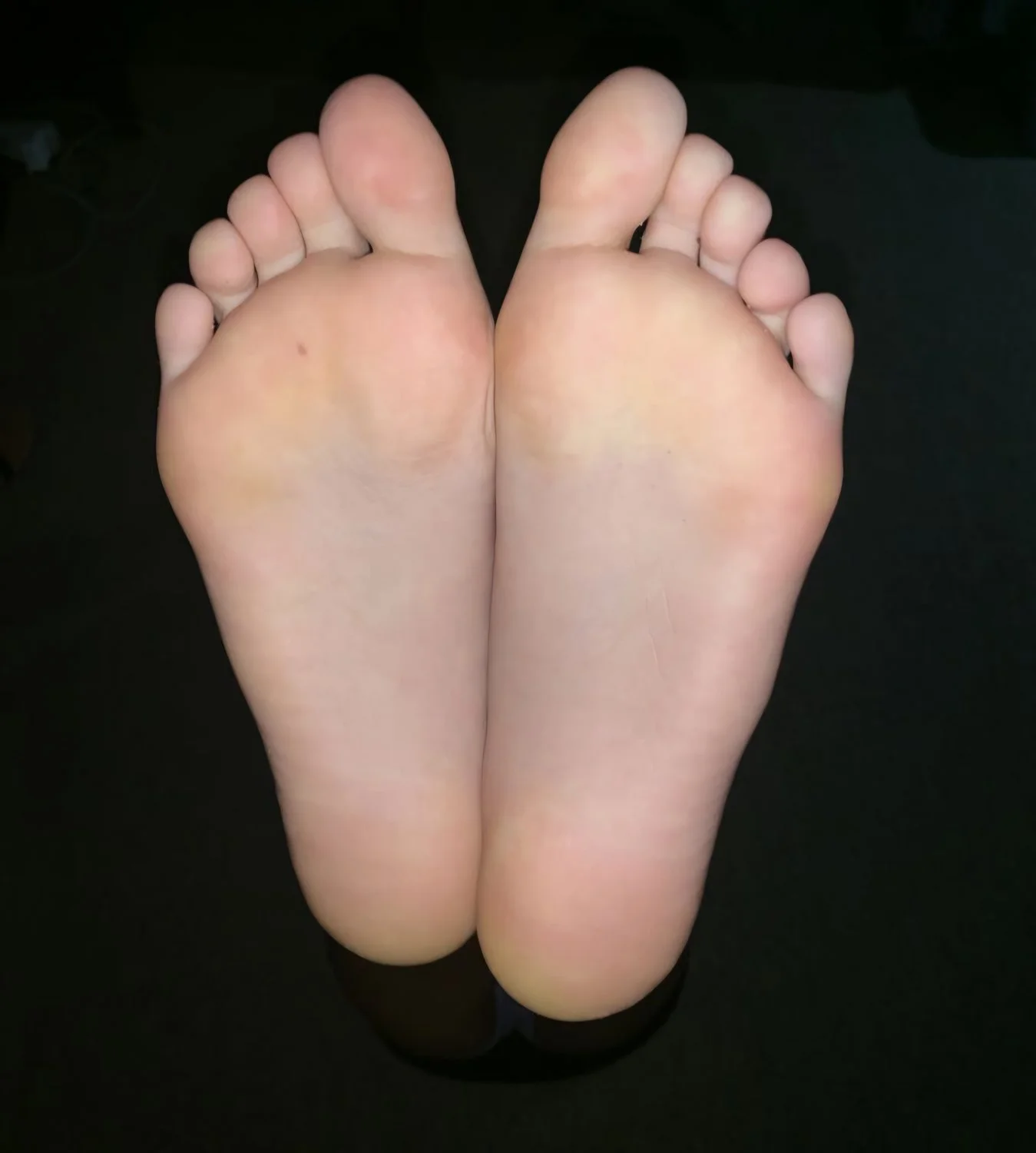 GF Feet image 6