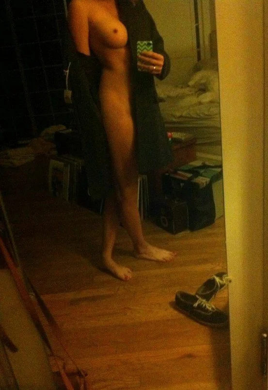 Brie Larson (captain marvel) leaked nudes image 6