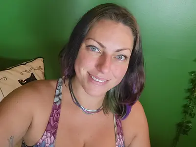 6'3 Tall Thick Gorgeous Amazon Milf.. <> Fetish Model.. cover image