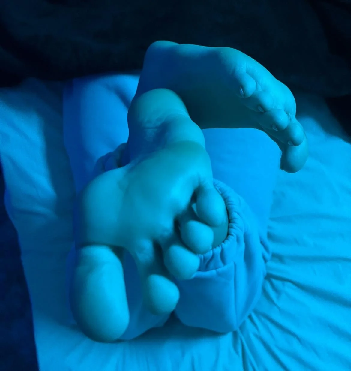 Teen gf foot slut exposed image 14