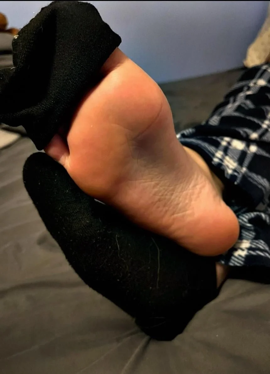 Teen gf foot slut exposed image 33