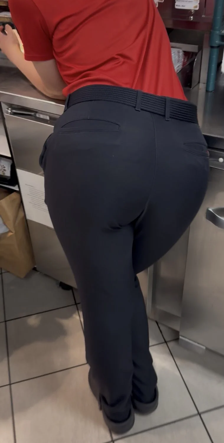 Chick-ful-A PAWG bending over(want more?) image 4