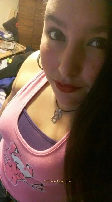 Alexandra Caliente image 3