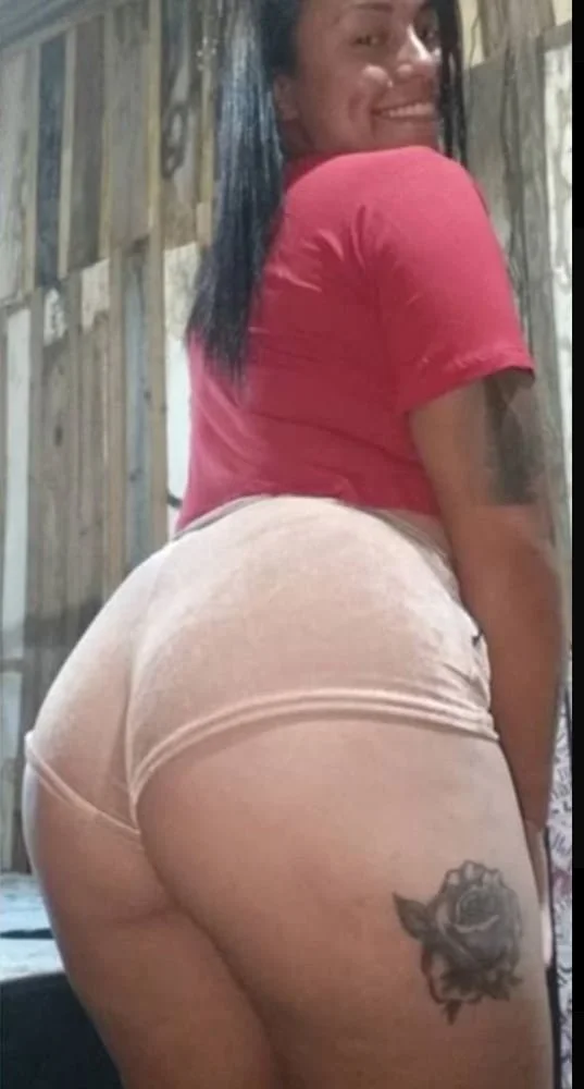 Catiane e sua Bunda Deliciosa image 15