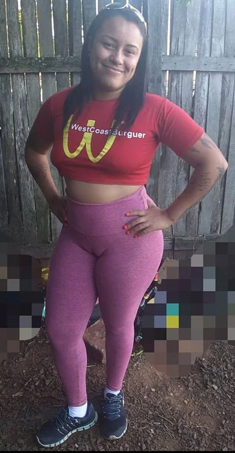 Catiane e sua Bunda Deliciosa image 24