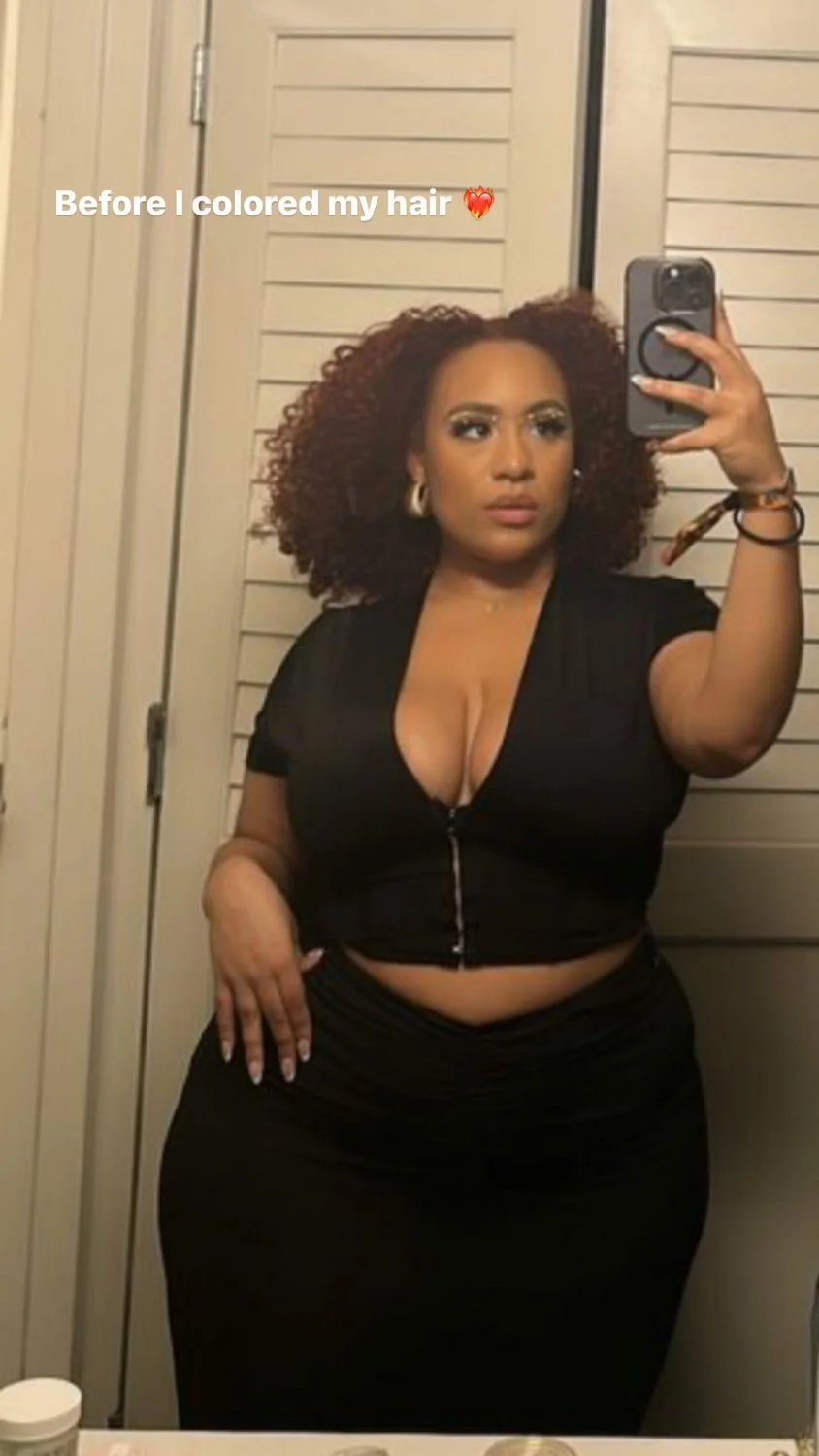 Idc who says no! She BAD! image 19