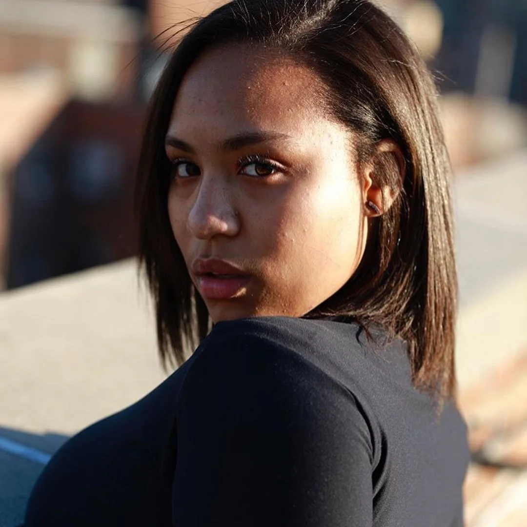 Idc who says no! She BAD! image 5