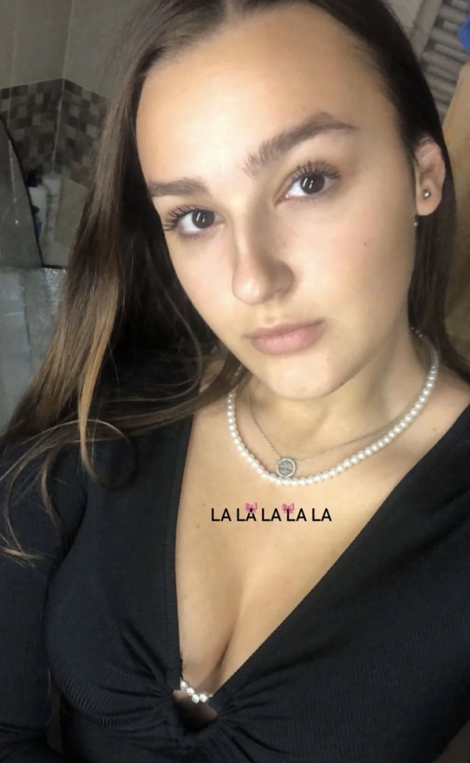 Czech sexy slut Veronica image 24