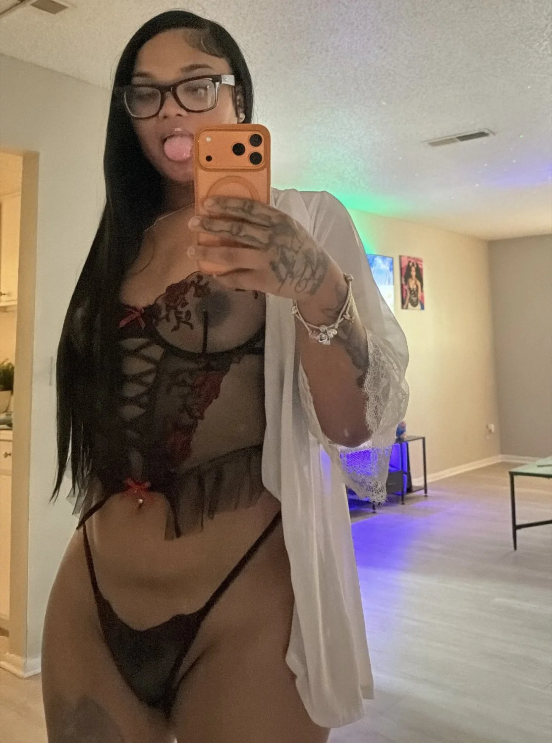 Sluts Back From The Dead 👱🏽‍♀️🧝🏻‍♀️🧟‍♀️ Part 8 image 20
