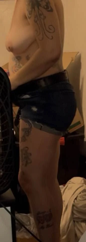 Kim 31 yo... NYC slut image 6