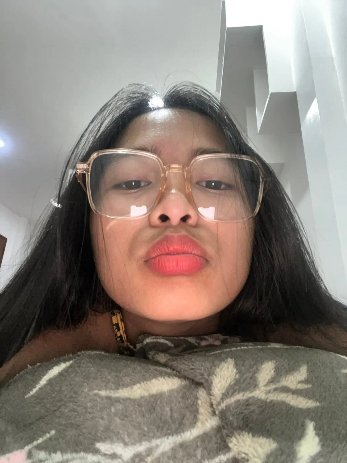 Joined my bestfriend and her husband's little game 👄💦❤️💋 image 7
