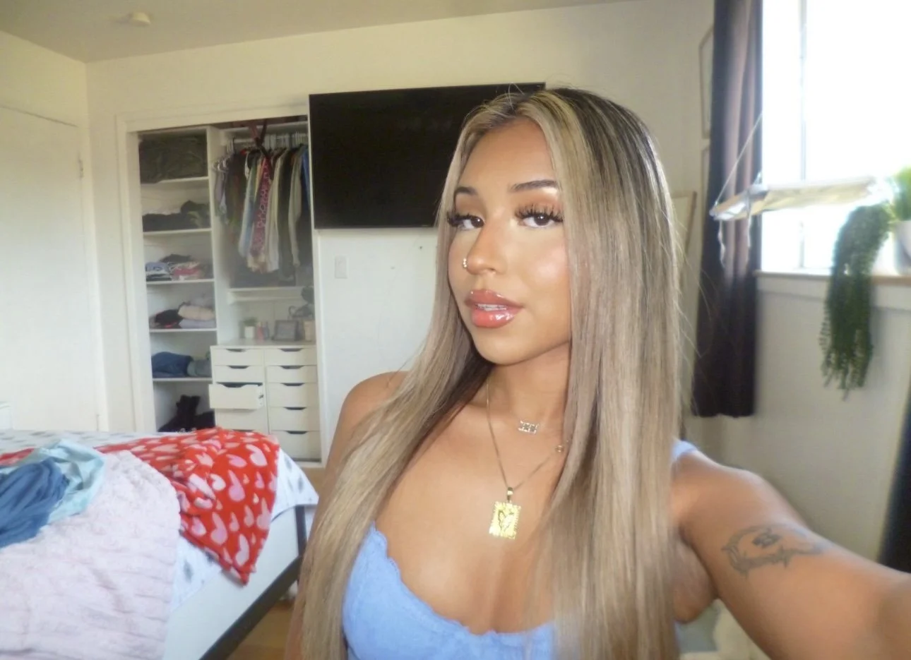Sexy petite Latina TikTok slut image 13