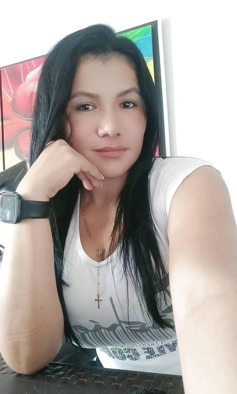 Aporte de seguidor🔥. Nos muestra a su hermosa mujer main image
